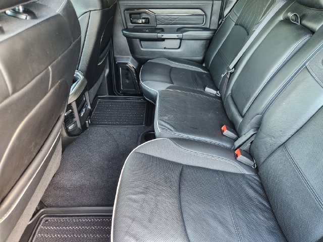 Used 2025 RAM 3500 Limited AWD/4WD image 29