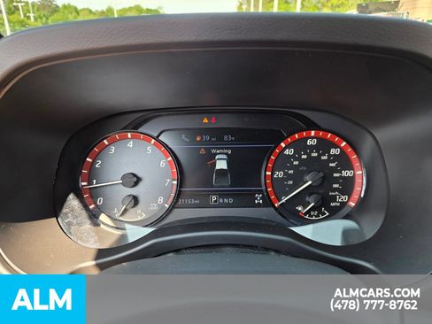 Used 2025 Nissan Frontier PRO-4X AWD/4WD image 27
