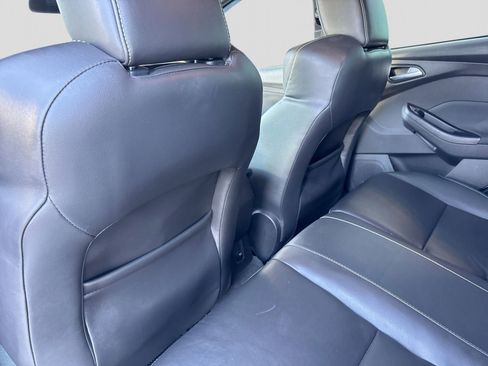 Used 2013 Ford Focus ST FWD image 16
