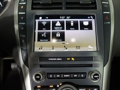 Used 2017 Lincoln MKZ Premiere FWD image 40