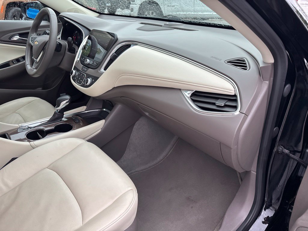Used 2024 Chevrolet Malibu LT FWD image 26