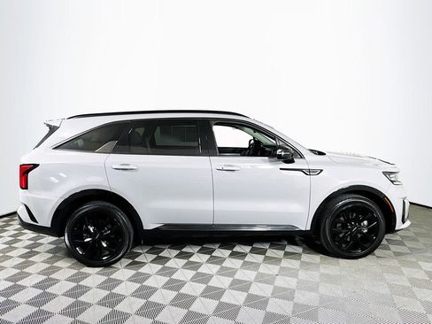 Used 2023 Kia Sorento SX image 8