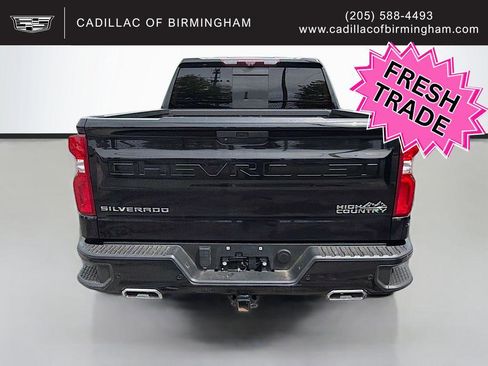 Used 2020 Chevrolet Silverado 1500 High Country w/ Technology Package image 3