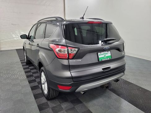 Used 2017 Ford Escape SE w/ Equipment Group 201A AWD/4WD image 5