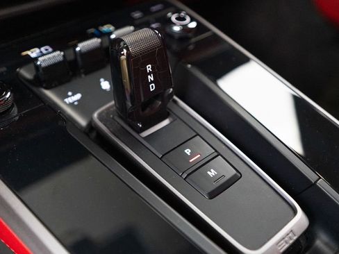 Certified 2020 Porsche 911 Carrera 4S AWD/4WD image 26