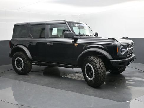 New 2026 Ford Bronco Badlands AWD/4WD image 8