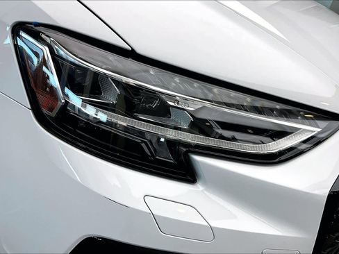 Used 2022 Audi S8 w/ S8 Comfort Plus Package image 26