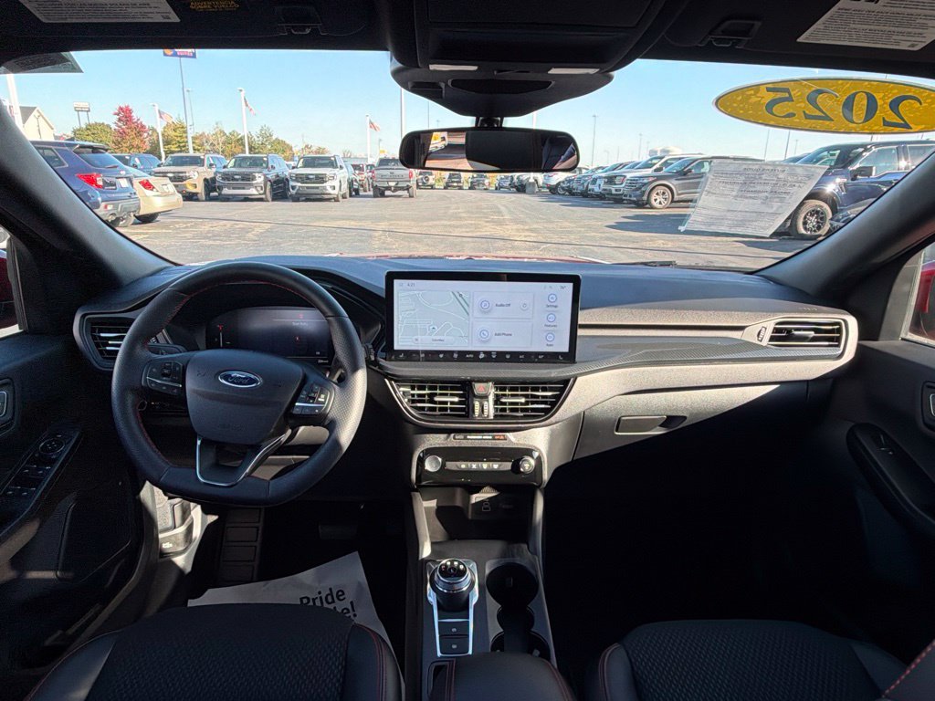 Certified 2025 Ford Escape ST-Line Select w/ Tech Pack #1 AWD/4WD image 21