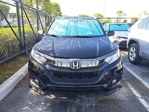 Used 2022 Honda HR-V Sport image 2