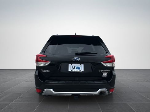 Used 2024 Subaru Forester Touring w/ Pop Package 2 image 5