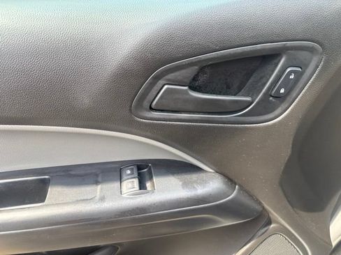 Used 2016 GMC Canyon 4x4 Extended Cab image 11