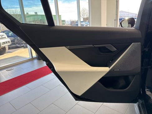 Used 2025 BMW 530i xDrive w/ Premium Package image 42