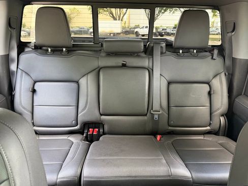Used 2021 Chevrolet Silverado 1500 LTZ RWD image 13