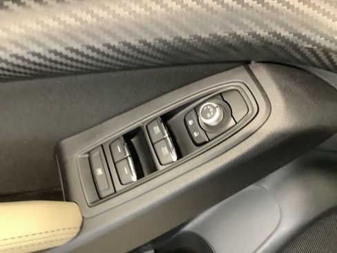 Certified 2023 Subaru Ascent Premium w/ Convenience Package AWD/4WD image 13