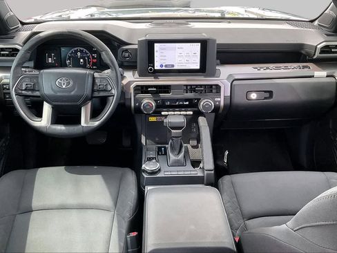 Used 2024 Toyota Tacoma SR5 AWD/4WD image 13