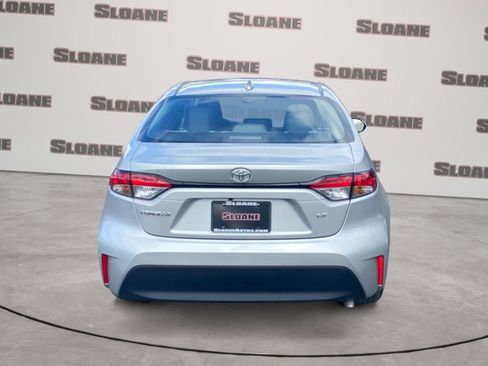 Used 2025 Toyota Corolla LE image 4