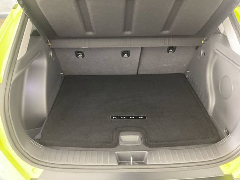 Used 2024 Hyundai Kona Limited AWD/4WD image 18