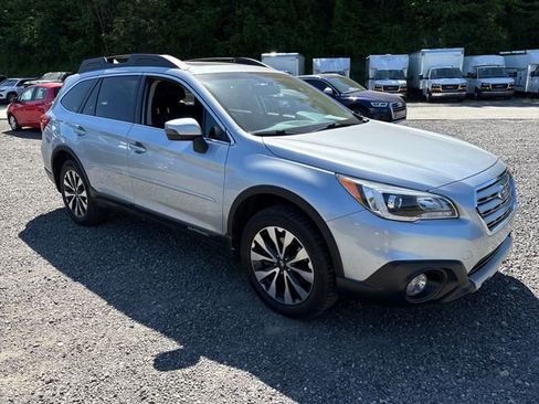 Used 2016 Subaru Outback 3.6R Limited AWD/4WD image 7