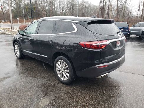 Used 2019 Buick Enclave Essence image 8
