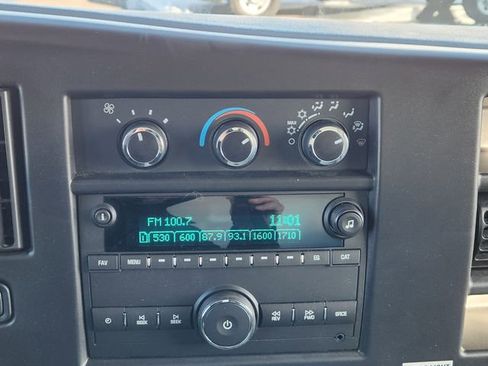 New 2025 Chevrolet Express 4500 4500 Series image 28