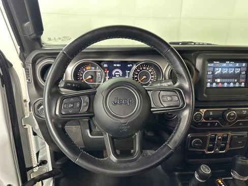 Used 2022 Jeep Wrangler Unlimited Sport image 14