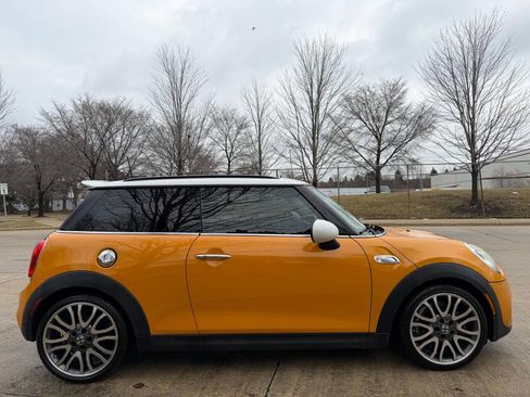 Used 2018 MINI Cooper S image 14