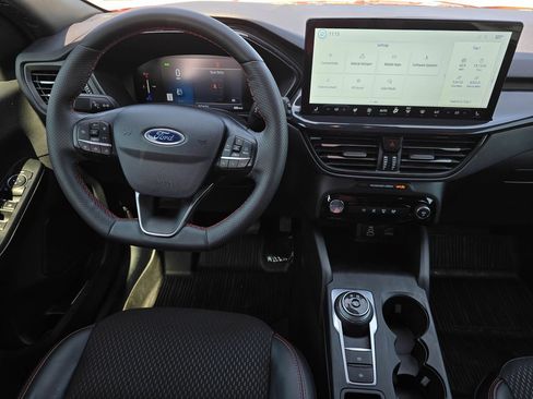 Used 2025 Ford Escape ST-Line Select w/ Tech Pack #1 AWD/4WD image 36