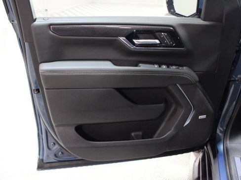 New 2026 GMC Yukon XL Elevation w/ Elevation Premium Package AWD/4WD image 20
