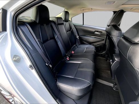 Used 2025 Toyota Corolla XLE FWD image 28