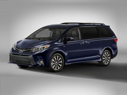 Used 2020 Toyota Sienna XLE w/ XLE Navigation Package