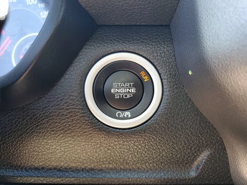 Used 2025 RAM 2500 Big Horn AWD/4WD image 25