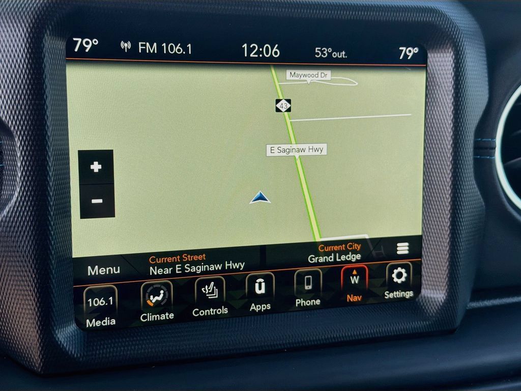 Used 2021 Jeep Wrangler Unlimited Rubicon 4xe w/ Cold Weather Group AWD/4WD image 15