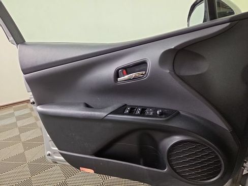 Used 2017 Toyota Prius Prime Premium w/ Carpet Mat Package FWD image 28