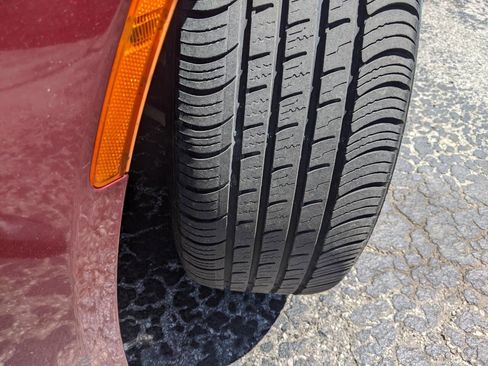 Used 2015 Chrysler 200 Limited FWD image 20
