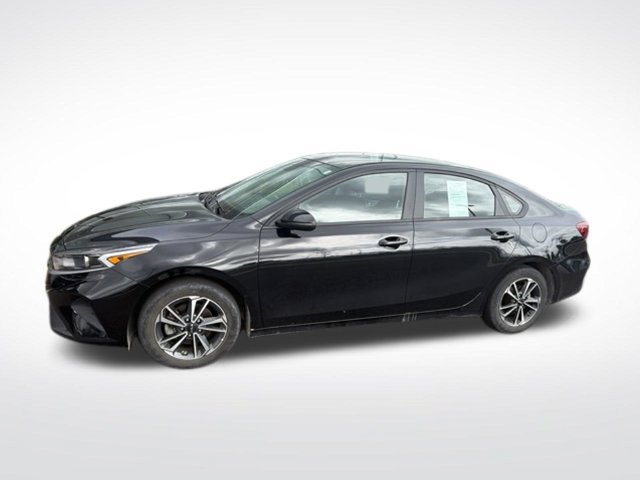 Certified 2024 Kia Forte LXS w/ LXS Technology Package FWD image 2
