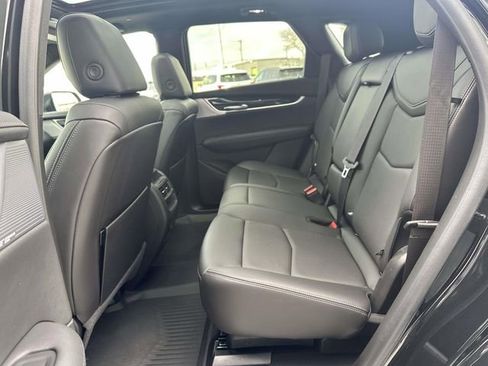 Certified 2024 Cadillac XT5 Premium Luxury w/ LPO, Floor Liner Package image 31