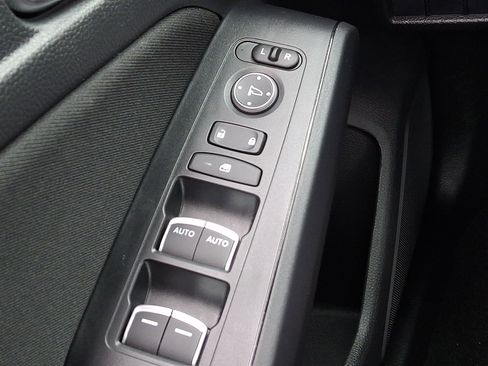 Used 2025 Honda Civic Sport image 24