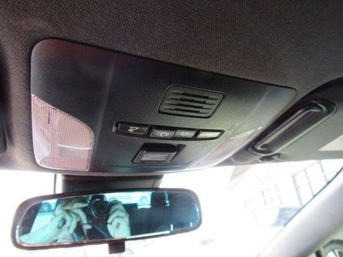 Used 2021 Toyota Corolla SE FWD image 32