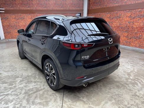 Used 2023 MAZDA CX-5 AWD 2.5 S w/ Premium Plus Pkg image 3