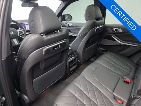 Used 2024 BMW X5 xDrive40i w/ M Sport Package AWD/4WD image 15