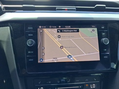 Used 2021 Volkswagen Arteon SEL FWD image 26