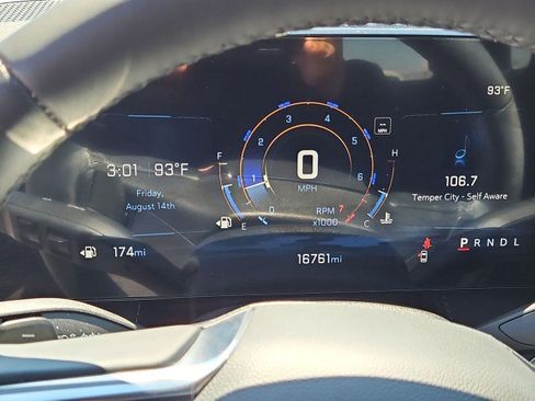 Used 2025 Chevrolet Equinox LT FWD image 12
