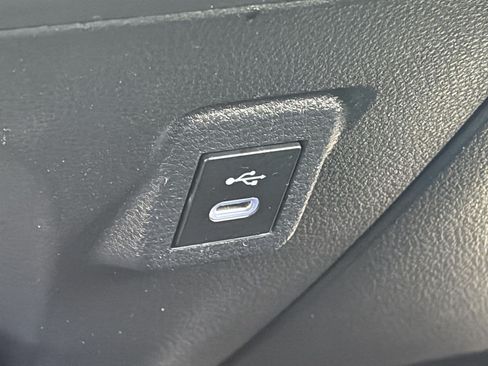 Used 2023 Toyota Corolla LE FWD image 30
