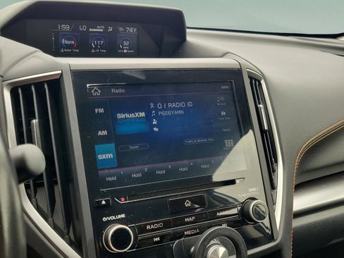 Used 2020 Subaru Crosstrek 2.0i Limited w/ Moonroof Package w/Navigation AWD/4WD image 29