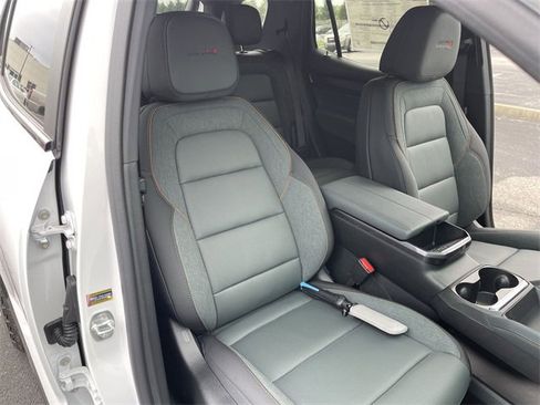 New 2026 GMC Terrain AT4 w/ Convenience Package III image 24