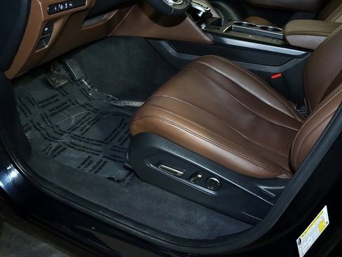 Certified 2025 Acura MDX w/ Technology Package image 26