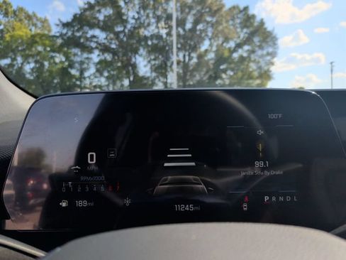 Used 2026 Chevrolet Equinox LT w/ Convenience Package II FWD image 17