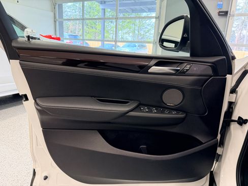 Used 2017 BMW X3 xDrive35i image 14