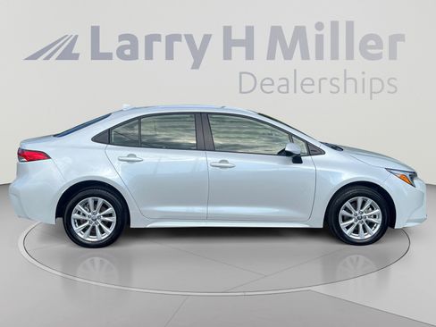 Certified 2025 Toyota Corolla LE w/ LE Premium Package AWD/4WD image 6