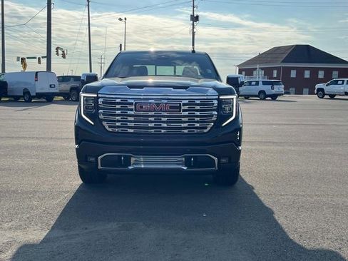 New 2026 GMC Sierra 1500 Denali w/ Technology Package image 9